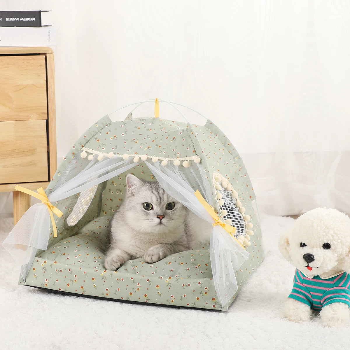 Fruit green floral cat tent bed with lace curtains and a mesh side window